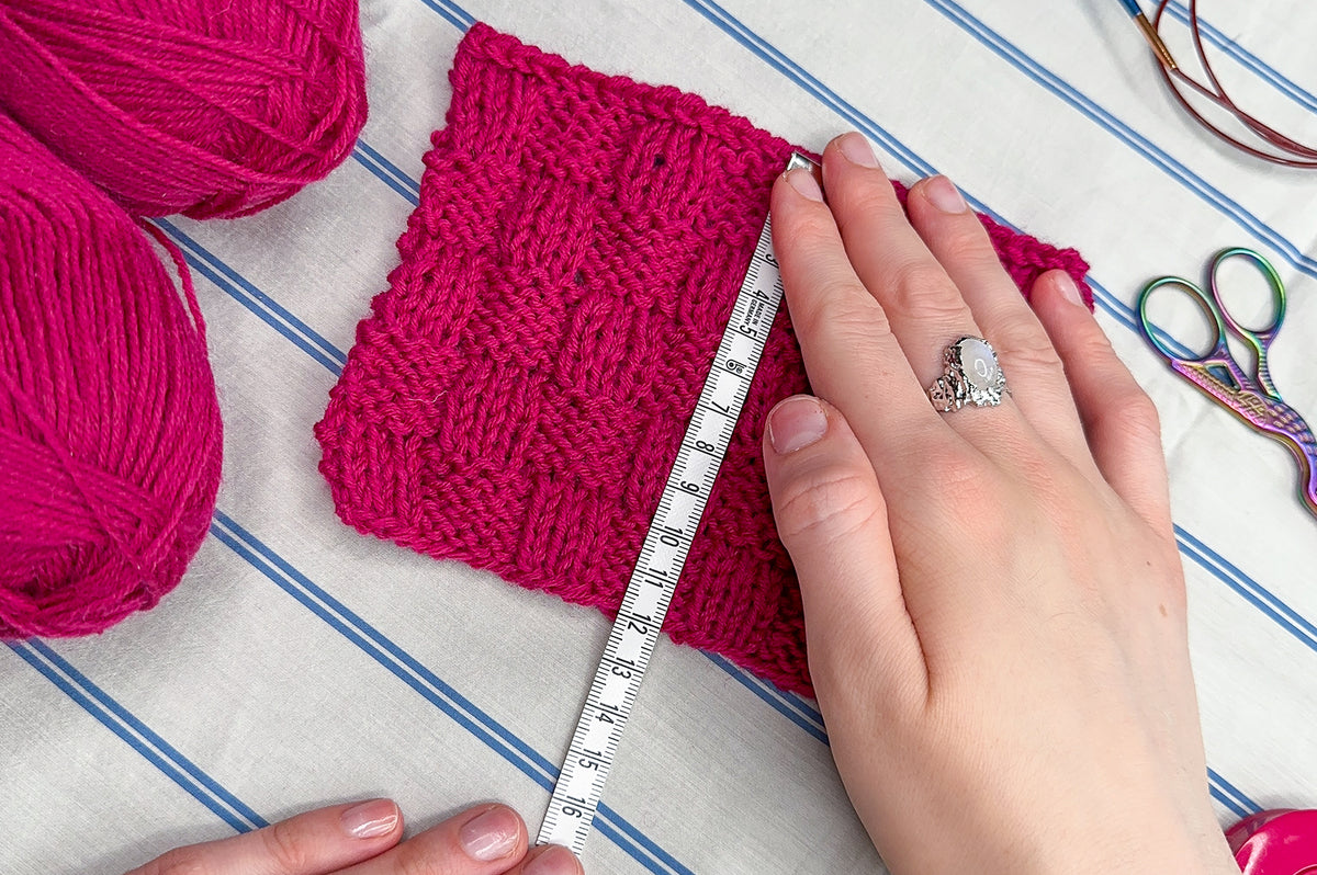 How to Make a Gauge Swatch for the #EasySummerCardiKAL