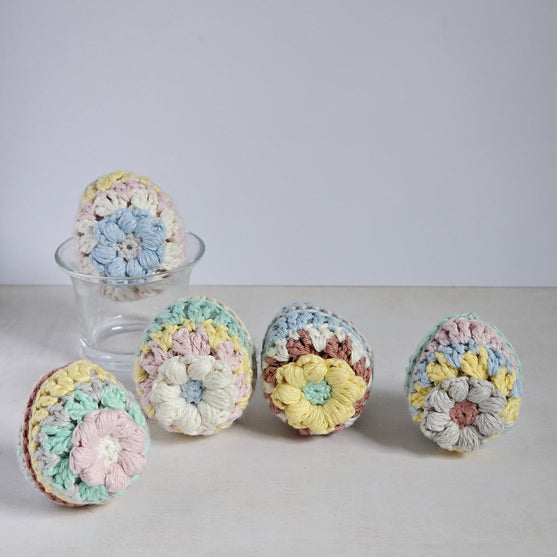 Granny Eier - Osterdekoration
2
