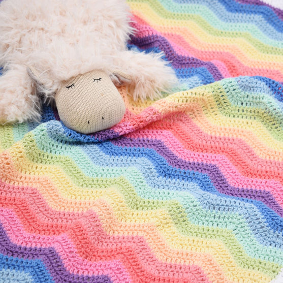 Gehäkelte Rainbow Babydecke – Pastell
2