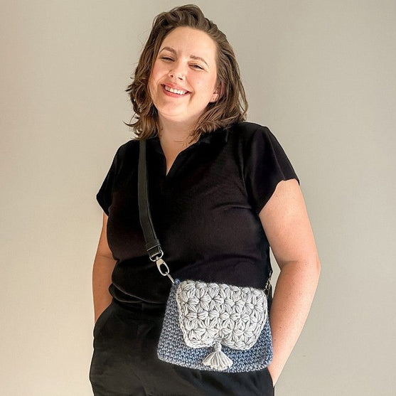 Forever in Blue Jeans - Umhängetasche
4