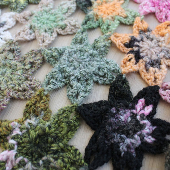 8030-388 Blumenschal
2