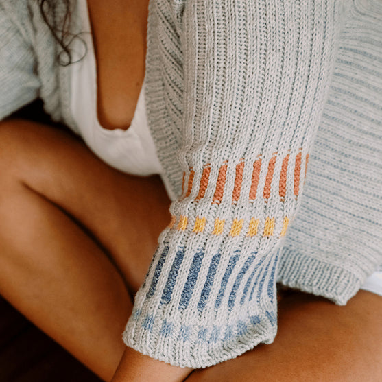 Fusing Cardigan - Offener Cardigan mit Bindegürtel
8