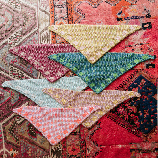 Pressed Flowers Kerchief - Mosaik-Bandana
2