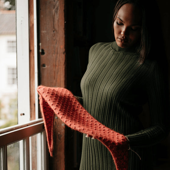 Foretoken - Strukturiertes Halstuch
4