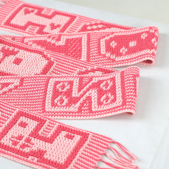 Hooked on You - Schal
18