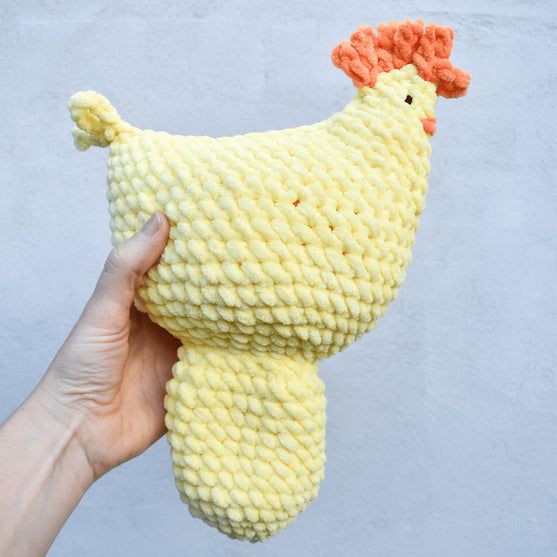 Henny - Henne mit Eiern
9