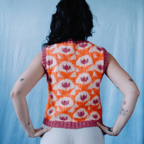 Quite Contrary - Farbmuster-Pullunder
6