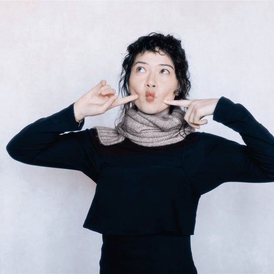 Isley - Zopfschal mit Ajourmuster
3