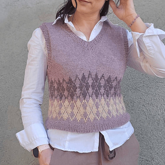 Diamond - V-Pullunder
2