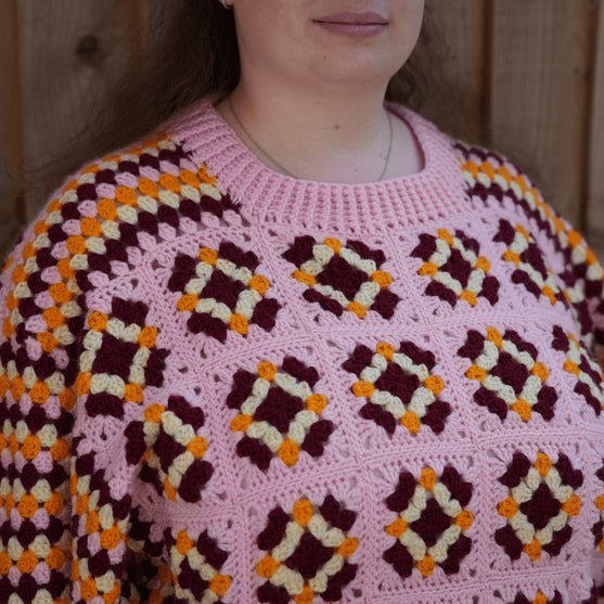 Boxy Bloom - Pullover
5