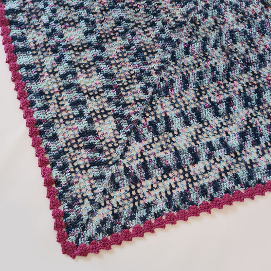 Blueberry Schultertuch
4