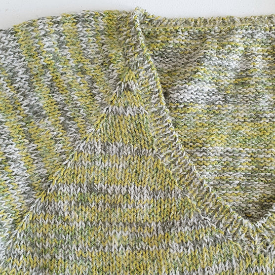 Meryl - Pullover mit V-Ausschnitt
4