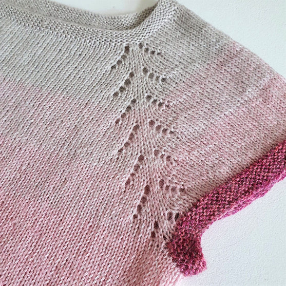 Ella - Pulli
4