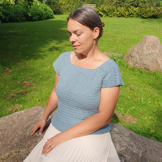 Fern Whispers Tee - T-Shirt
1