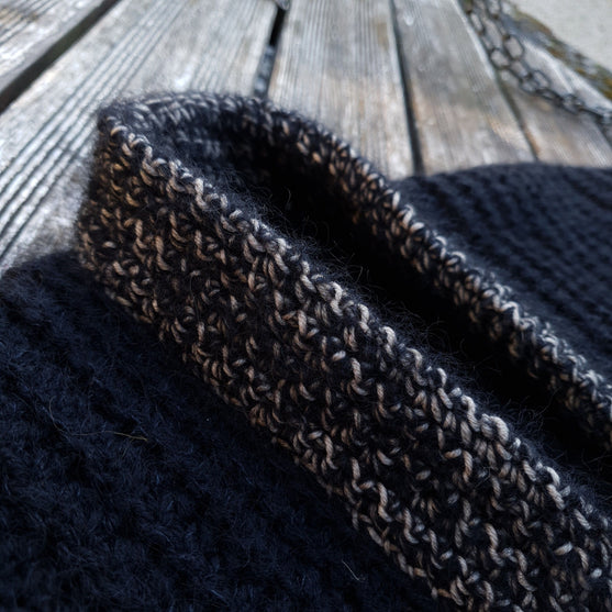 Gaia - Strickjacke
6