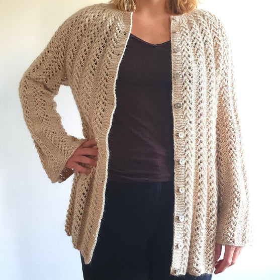 Japandy - Cardigan
2