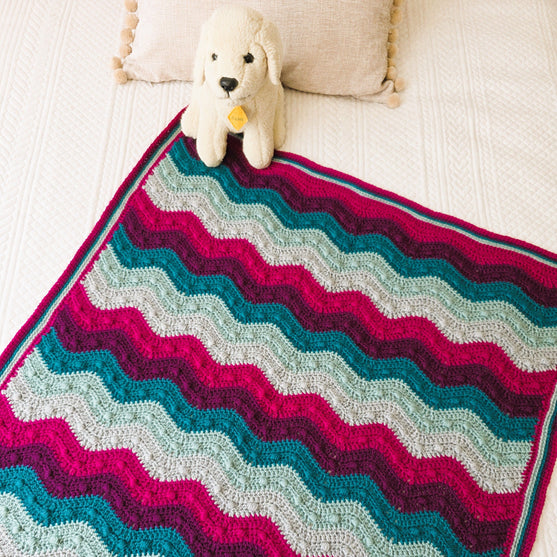 Gentle Ripples Bobble - Decke
2