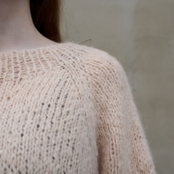 Celestia Sand - Pullover
8