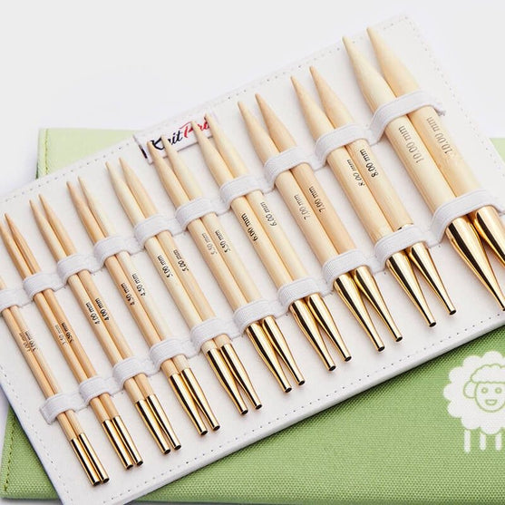 Bamboo Deluxe austauschbares Rundstricknadel-Set - KnitPro
2