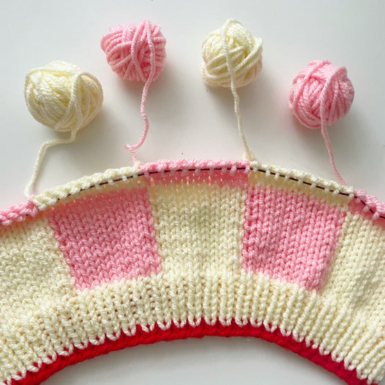 Love Games - Pullover
4