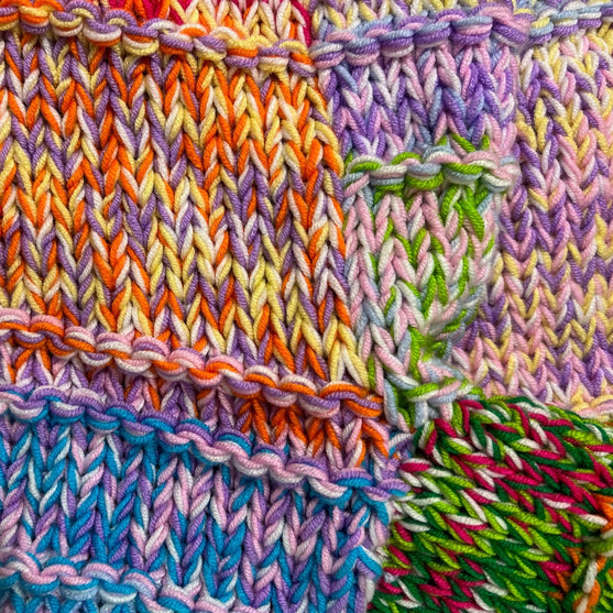 Tilly Bomber - Strickjacke
6