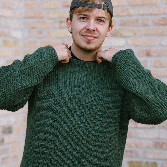 Christian Cozy - Pullover
7