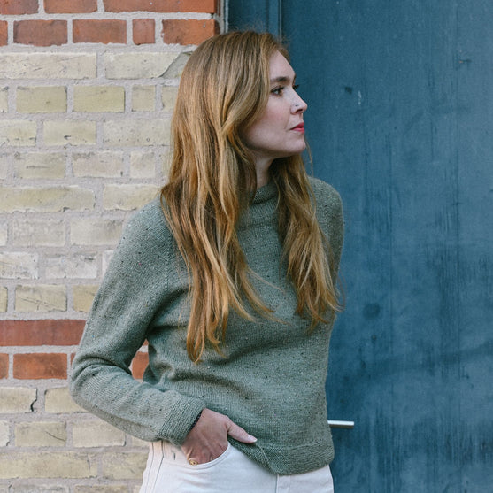 Mette Tweed - Topdown Pullover
4