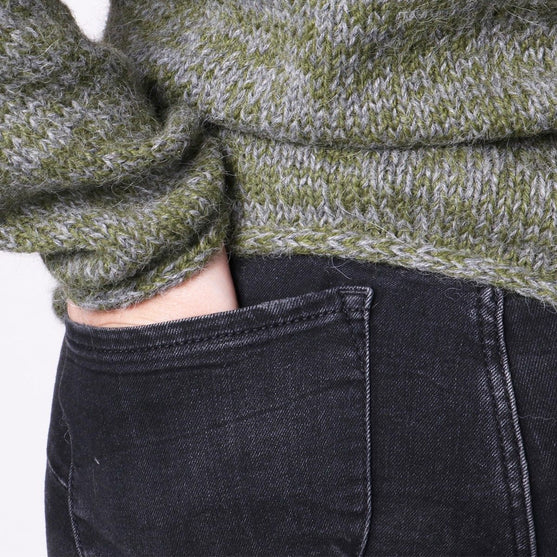 Astrid Pullover
5