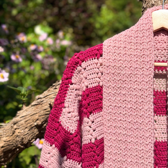 Amarena - Cardigan
12