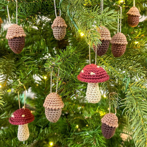 Waldgold-Eichel - Weihnachtsdeko
4