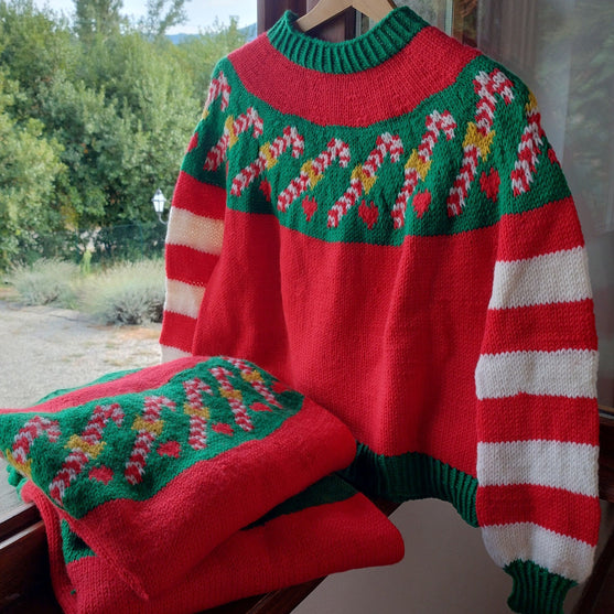 Merry Christmas - Pullover
4