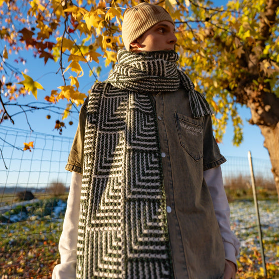 Spellbound - Schal
19