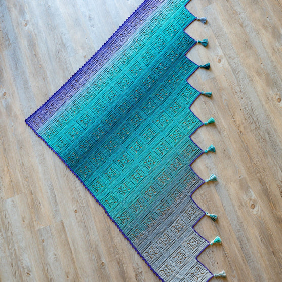 Ethereal Path - Tuch
20