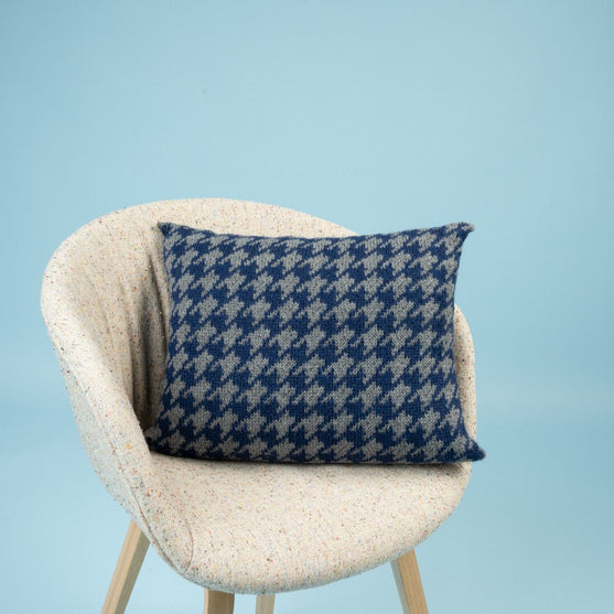 Island - Kissen mit Hahnentrittmuster
2