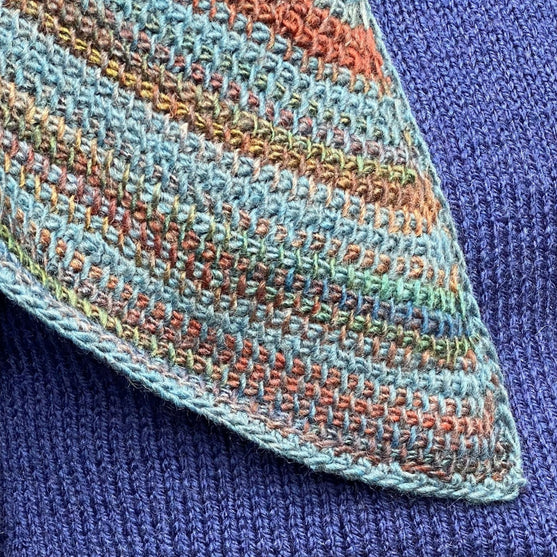 Jasmin - Tuch in tunesischer Häkeltechnik
9