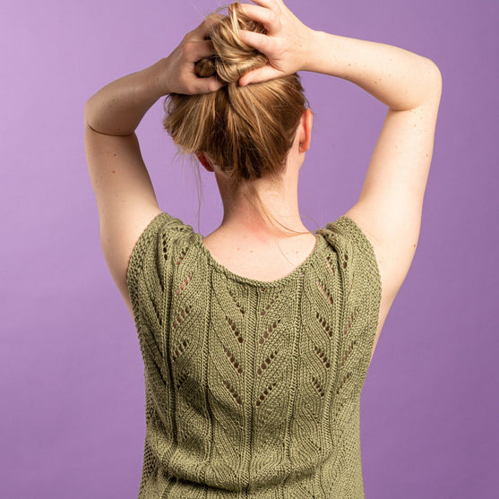 Eva - Sommertop in Rainbow Bamboo
6