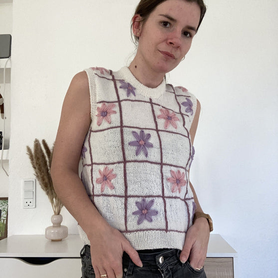 Flower Puff - Pullunder
2