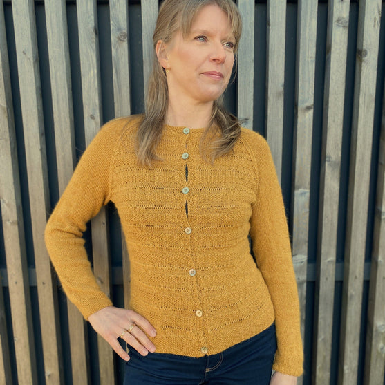 Mustard - Cardigan
5