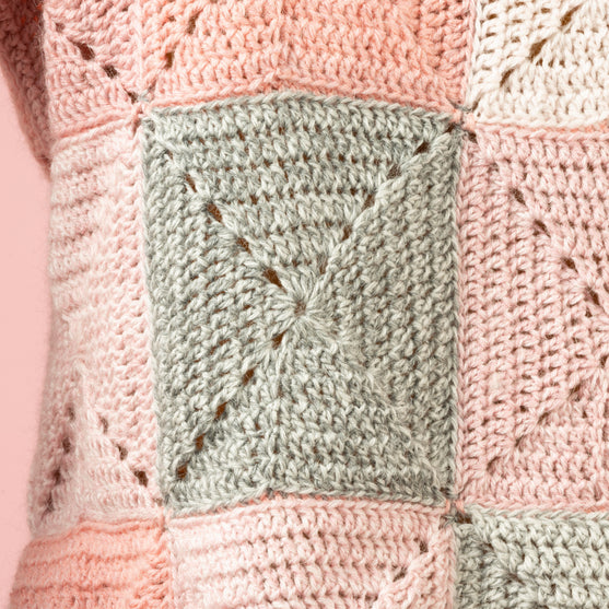 Hello Squares - Pullover
6