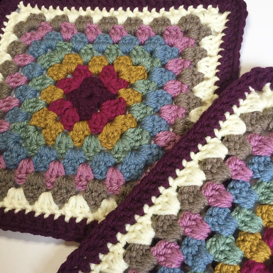 Chunky Granny - Kissen
2