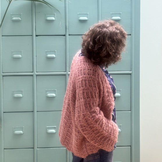 Jacketti - Cardigan
6