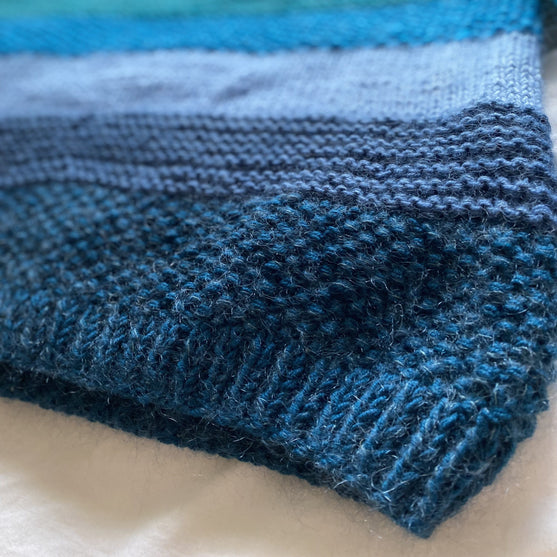 Peninsula - Pullover
4