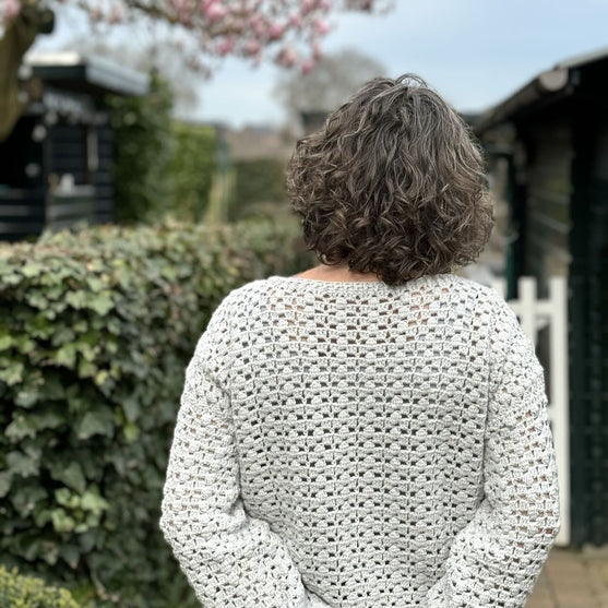 Flower - Pullover
4