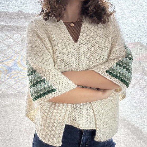 Merry Pines - Poncho
4