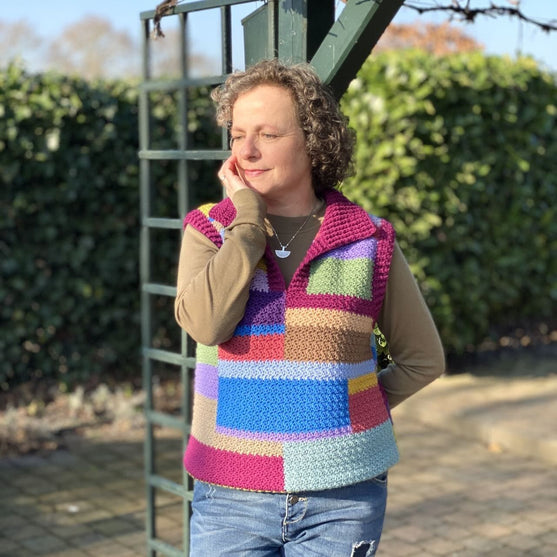 Colour Block - Pullunder
7