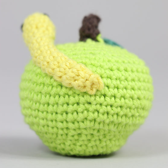 Apfel mit Wurm
4