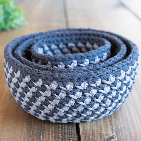 Oblique Lines Stripes - Körbchen
2