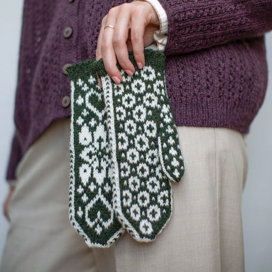 Powder Flower - Handschuhe
2