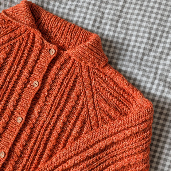 Vintage Fall - Cardigan
10