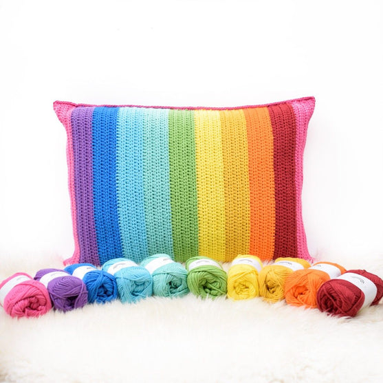 Rainbow Stripes Kissen
5